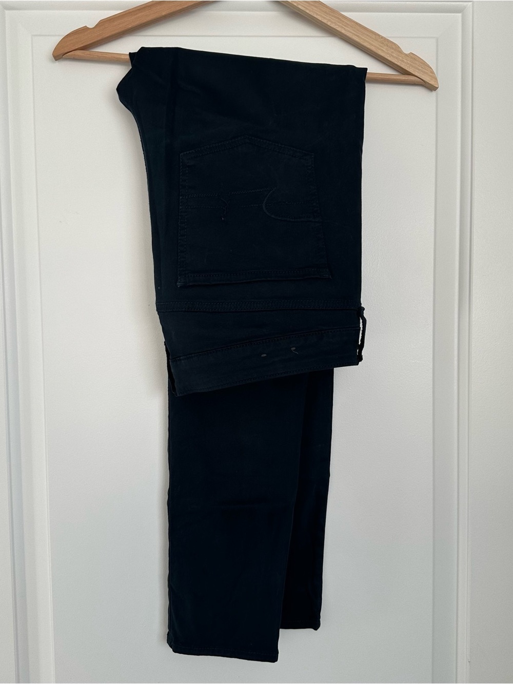 American Eagle Women’s Navy Blue Slim Pant